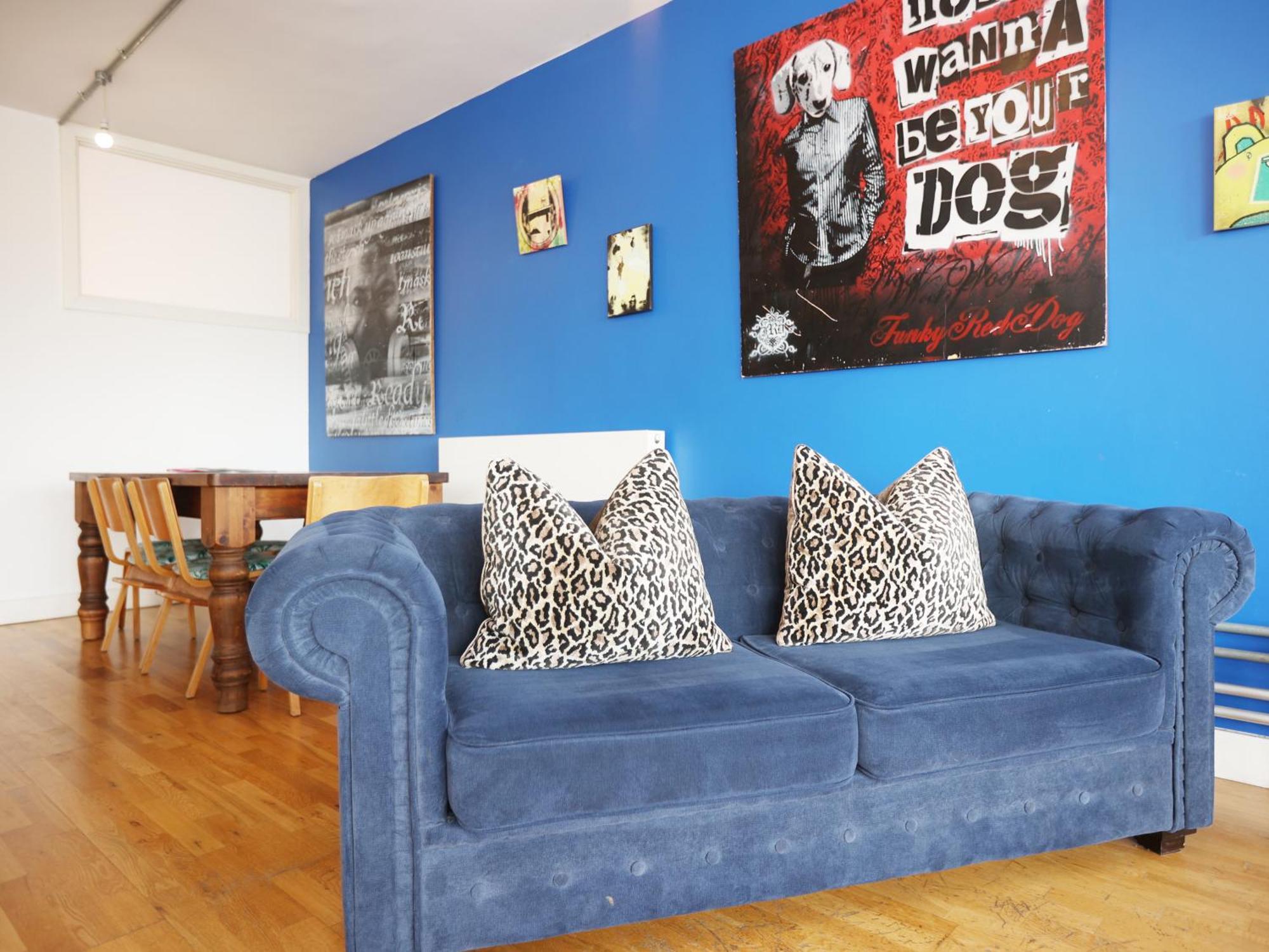 Bs2 Loft By N And N Ltd, Great Location Close To Cabot Circus, Centre And Hospital, Perfect For Workers, Nhs, Contractors Bristol